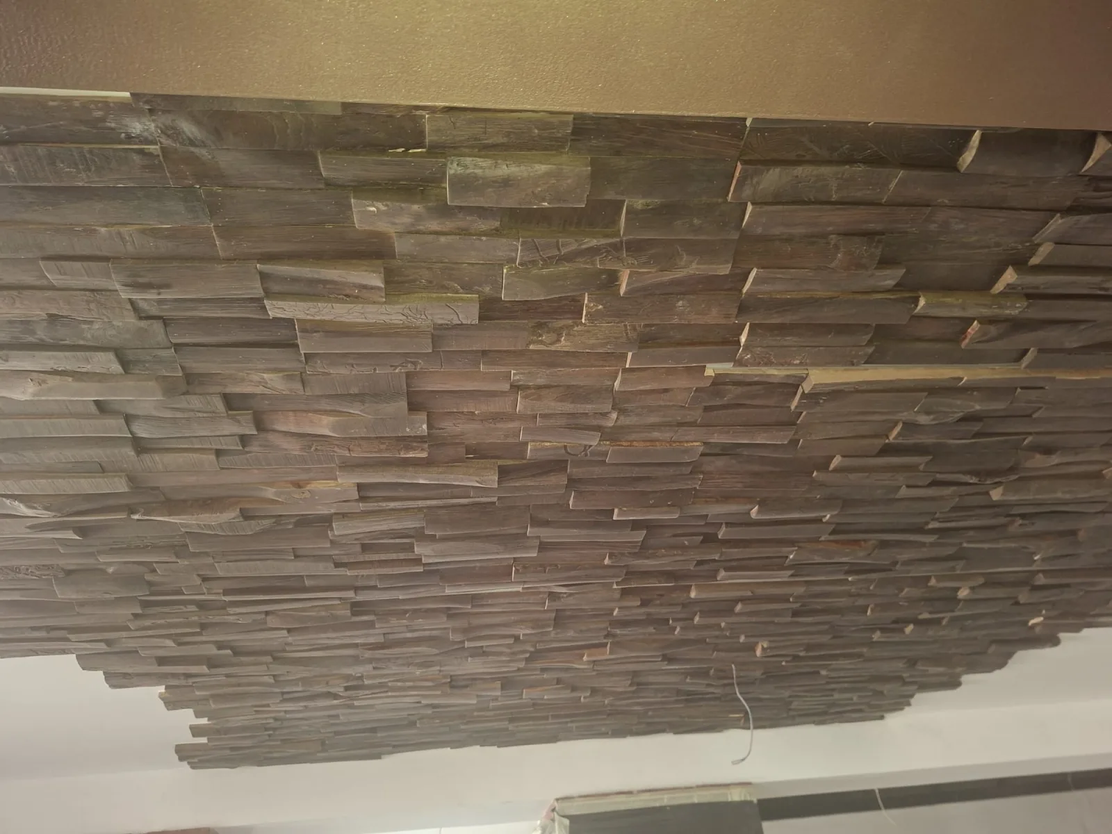 Piterie laminated timber ceiling